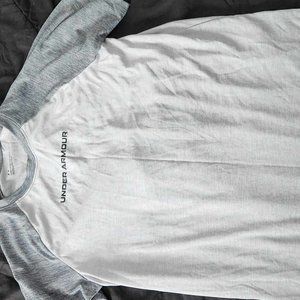 chandail sport underarmour